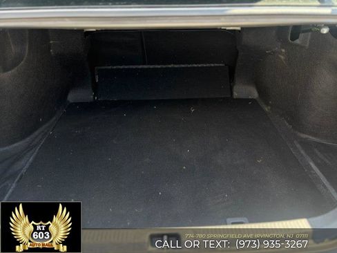 Used 2025 Toyota Camry SE image 7