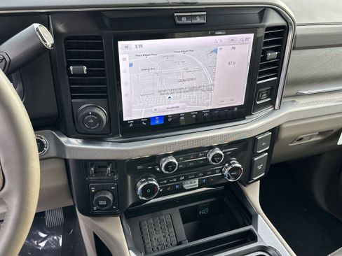 New 2026 Ford F350 Platinum w/ Platinum Plus Package image 26