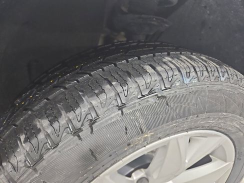 Used 2019 Volkswagen Atlas S image 26