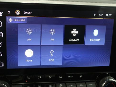 Used 2023 Chevrolet Colorado LT image 42