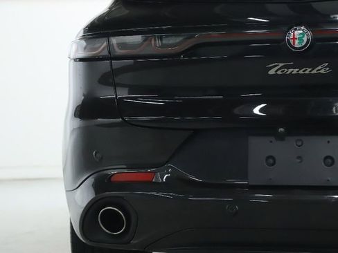 Used 2024 Alfa Romeo Tonale Veloce image 16