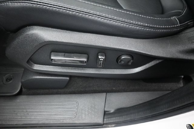 Used 2023 Honda Pilot Touring image 24