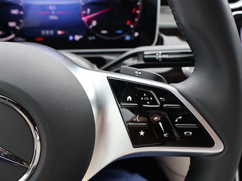 Certified 2025 Mercedes-Benz C 300 Sedan image 34