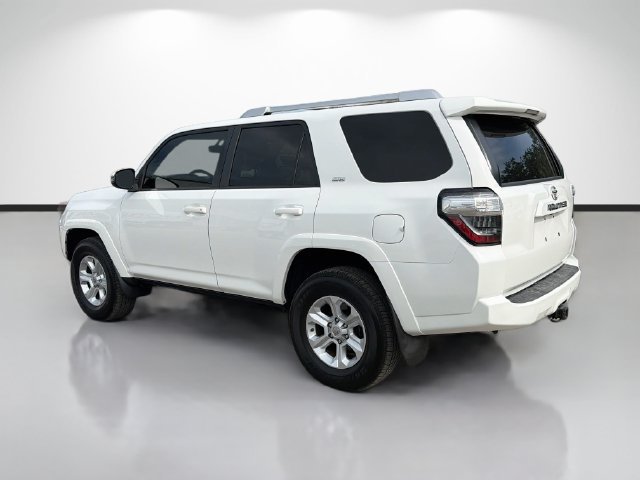 Used 2017 Toyota 4Runner SR5 Premium AWD/4WD image 5