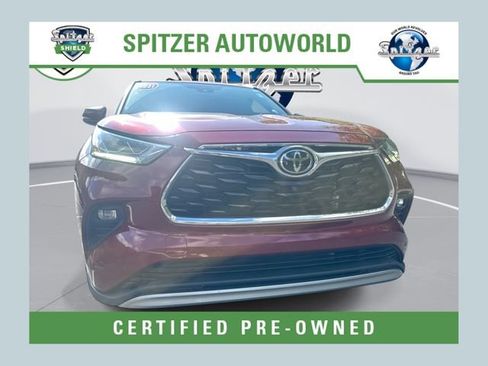 Used 2021 Toyota Highlander Platinum AWD/4WD image 1