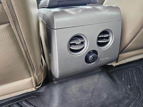 Used 2010 Ford F150 Lariat AWD/4WD image 21