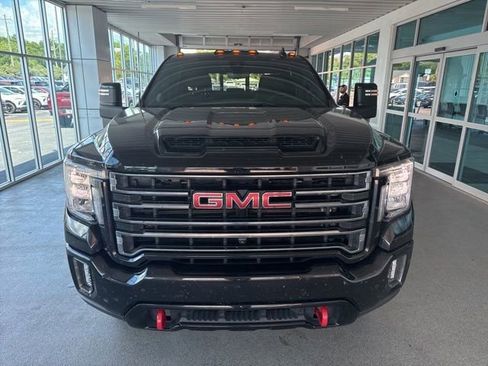 Used 2023 GMC Sierra 2500 AT4 w/ AT4 Premium Plus Package AWD/4WD image 2