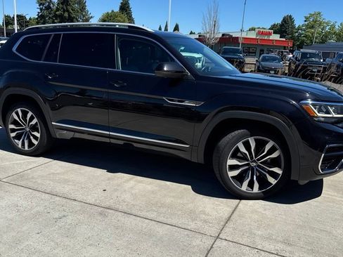 Used 2022 Volkswagen Atlas SEL Premium AWD/4WD image 6