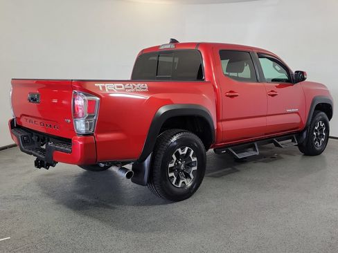 Used 2022 Toyota Tacoma TRD Off-Road w/ Technology Package AWD/4WD image 6