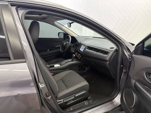 Used 2022 Honda HR-V EX image 13