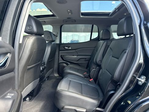 Certified 2023 GMC Acadia SLT w/ Elevation Edition AWD/4WD image 21