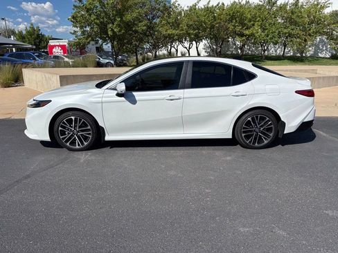 Used 2026 Toyota Camry XLE w/ Premium Plus Package AWD/4WD image 8
