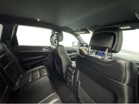 Used 2019 Jeep Grand Cherokee Limited RWD image 25