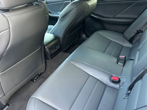 Used 2024 Lexus IS 500 image 15