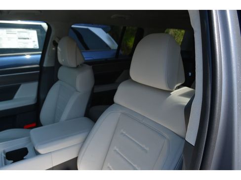 New 2026 Hyundai Santa Fe Calligraphy FWD image 26