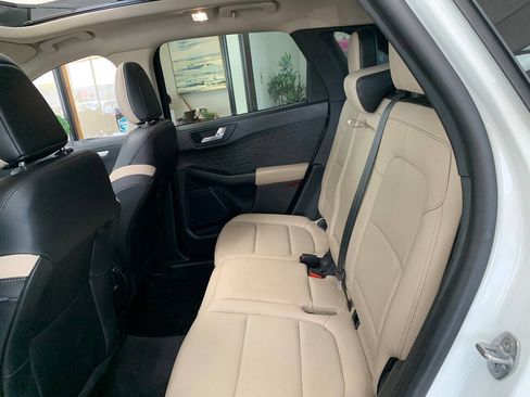 Used 2020 Ford Escape SEL AWD/4WD image 18