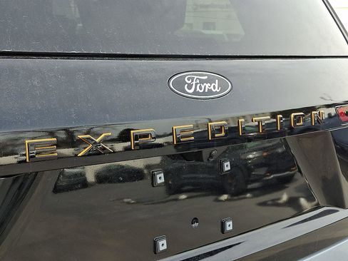 New 2026 Ford Expedition Tremor image 21