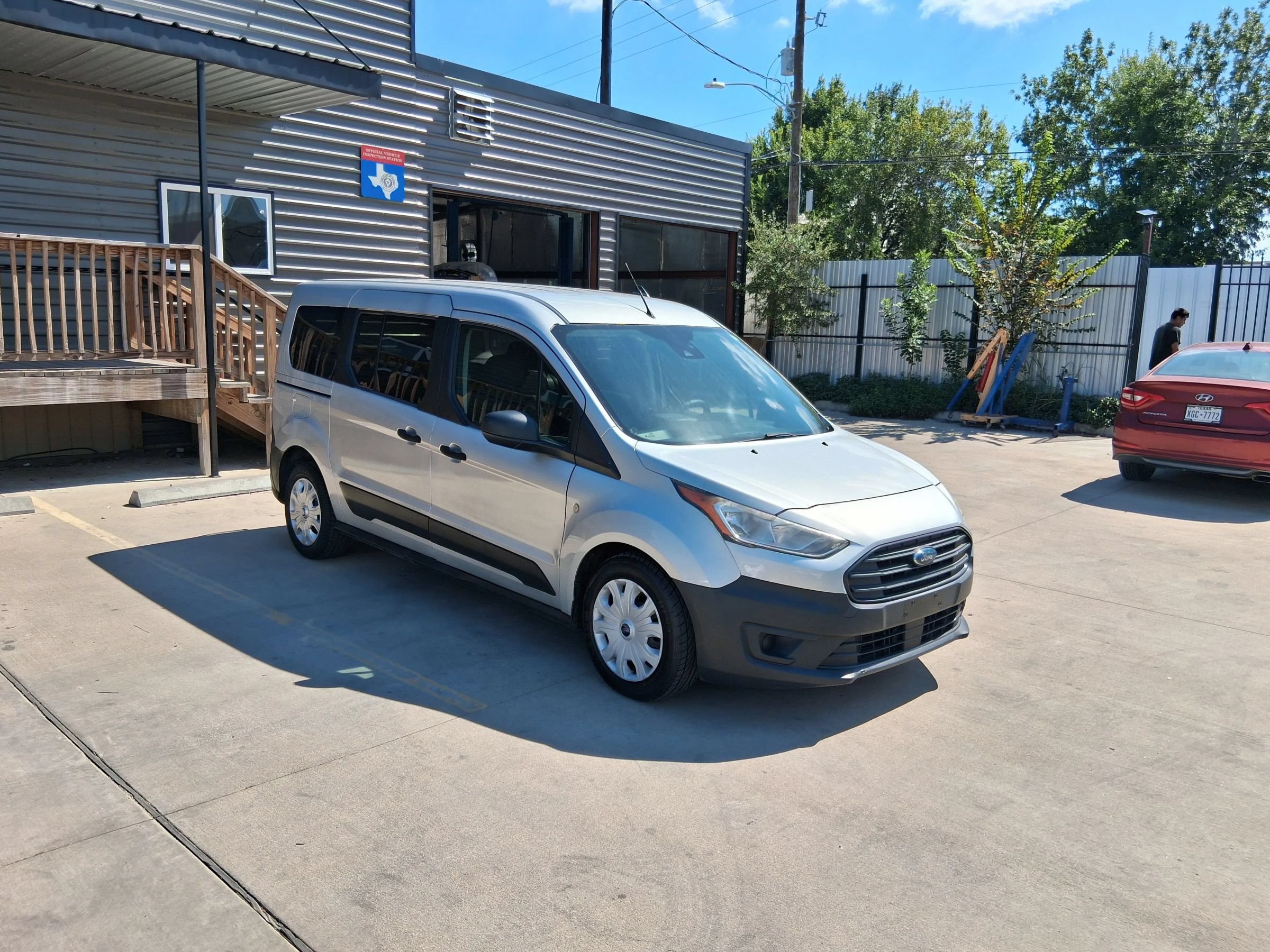 Used 2019 Ford Transit Connect XL FWD image 12