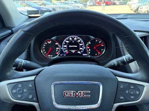 Used 2023 GMC Terrain Denali w/ Denali Premium Package AWD/4WD image 22