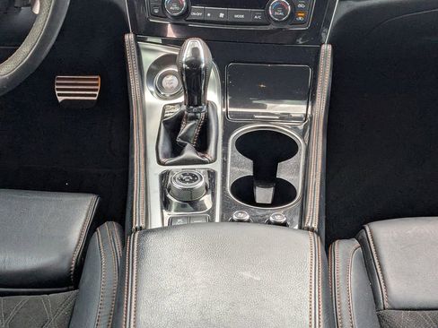 Used 2023 Nissan Maxima SR w/ Sport Mat Group image 17