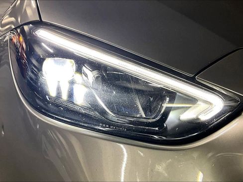 Used 2022 Mercedes-Benz C 300 Sedan image 25