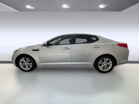 Used 2012 Kia Optima LX image 2