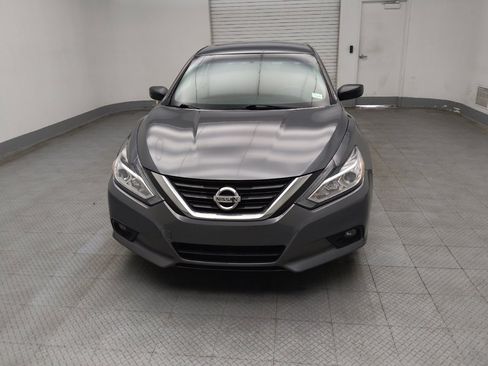 Used 2018 Nissan Altima 2.5 SV image 15