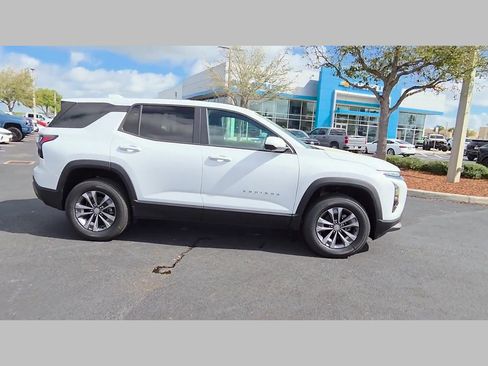 New 2026 Chevrolet Equinox LT w/ Convenience Package II image 22