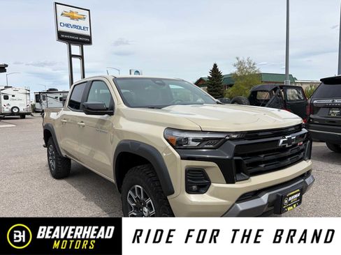 Used 2024 Chevrolet Colorado Z71 w/ Z71 Convenience Package 2 AWD/4WD image 1