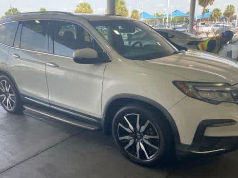 Used 2020 Honda Pilot Elite image 2