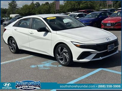 Certified 2025 Hyundai Elantra Sport w/ Cargo Package