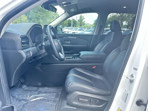 Used 2024 Honda Pilot EX-L image 12