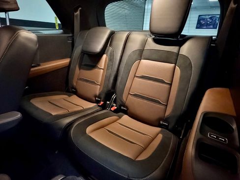 Used 2024 Mercedes-Benz GLS 63 AMG 4MATIC image 43