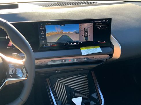 Used 2025 BMW X3 xDrive30i w/ Premium Package image 6