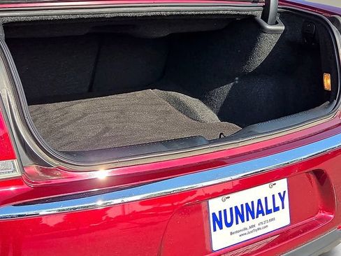 Used 2019 Chrysler 300 Limited RWD image 9