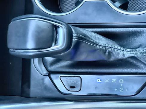 Used 2024 Toyota Highlander LE image 16