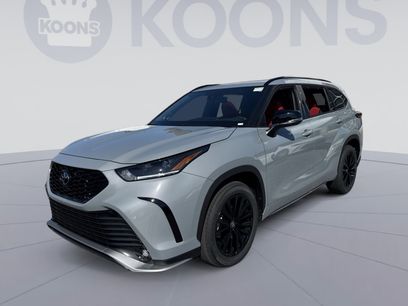 New 2025 Toyota Highlander XSE