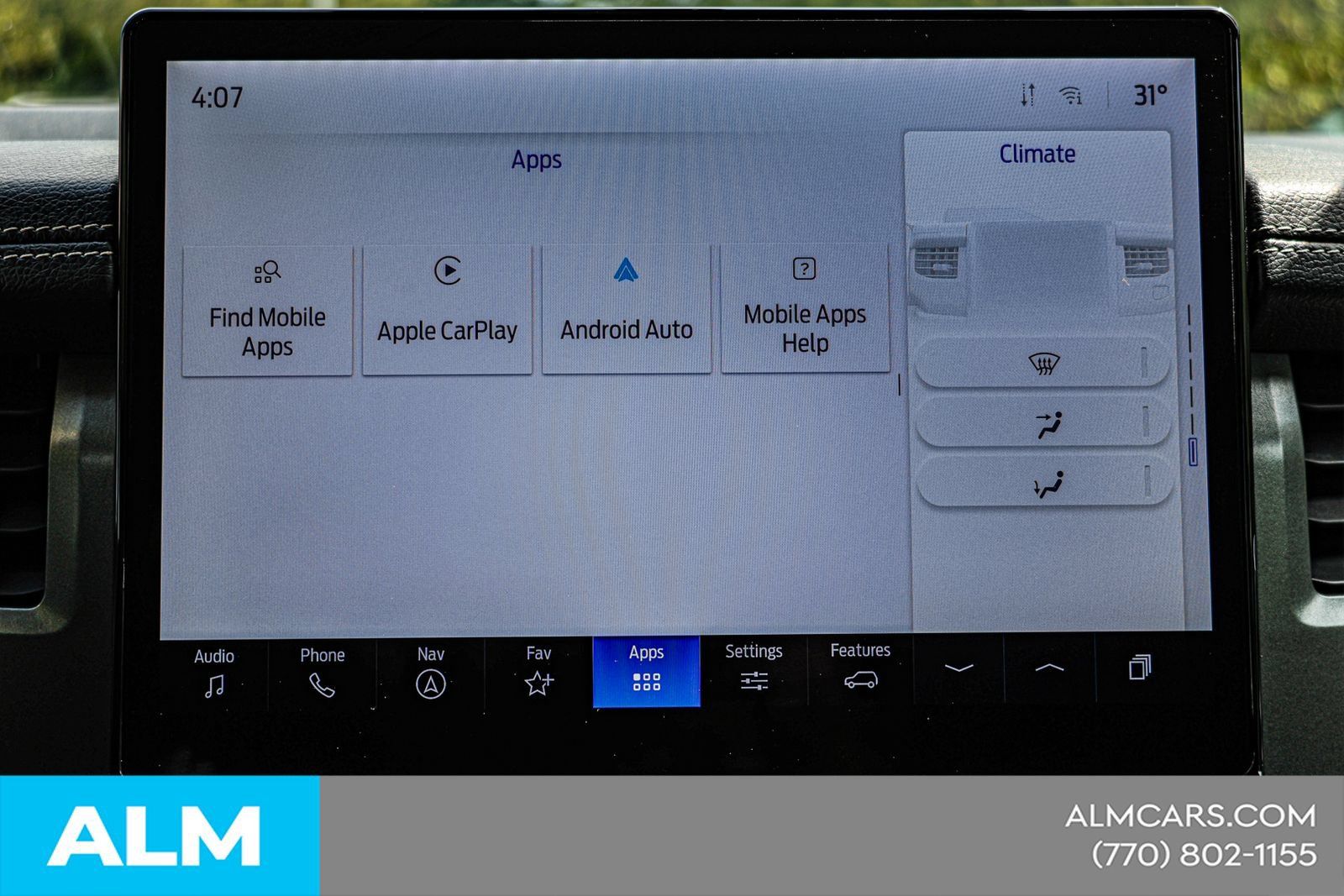 Used 2024 Ford Expedition XLT RWD image 29