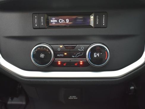 Used 2025 Ford Expedition Platinum w/ Platinum Ultimate Package AWD/4WD image 42