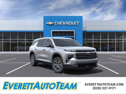 New 2025 Chevrolet Traverse LT w/ Driver Confidence Package