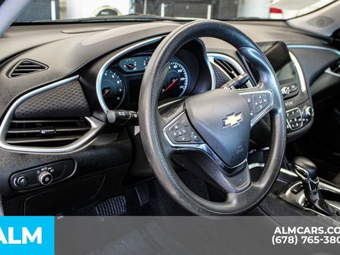 Used 2024 Chevrolet Malibu LT image 22