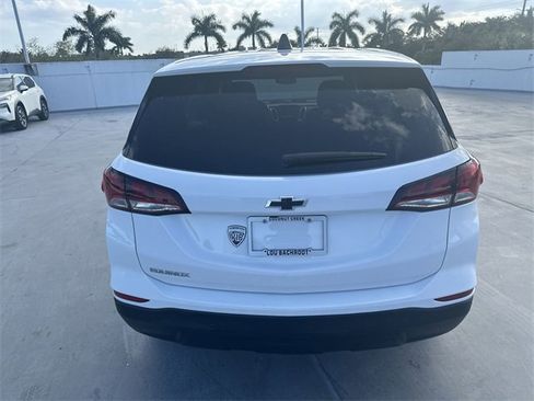 Used 2023 Chevrolet Equinox LS w/ LS Convenience Package image 40