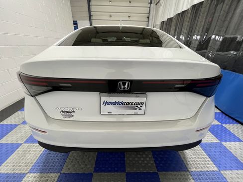 New 2025 Honda Accord LX image 9