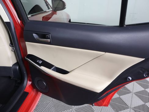 Used 2019 Lexus IS 300 w/ Premium Package image 47