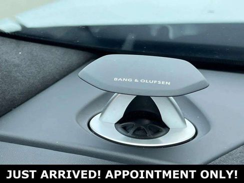 Used 2022 Lamborghini Urus image 40