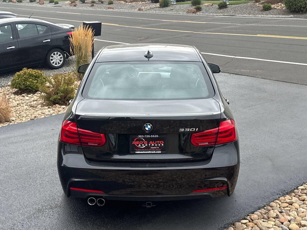 Used 2017 BMW 330i Sedan RWD image 13