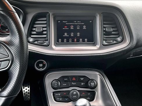 Used 2023 Dodge Challenger R/T RWD image 9