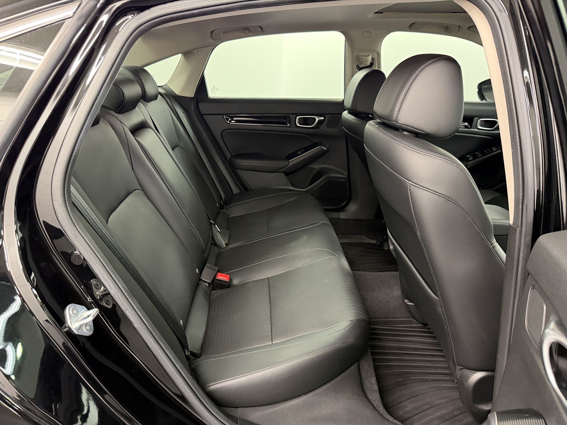 Certified 2024 Honda Civic Touring image 31