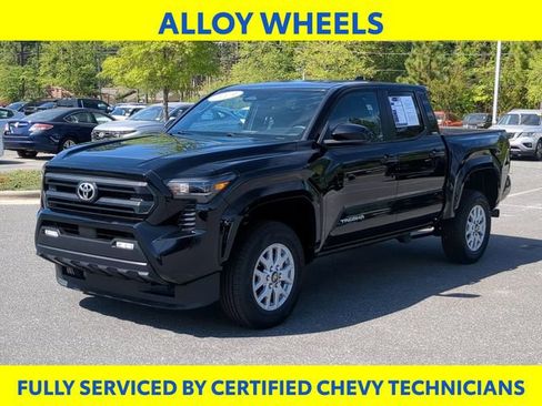 Used 2024 Toyota Tacoma SR5 RWD image 12