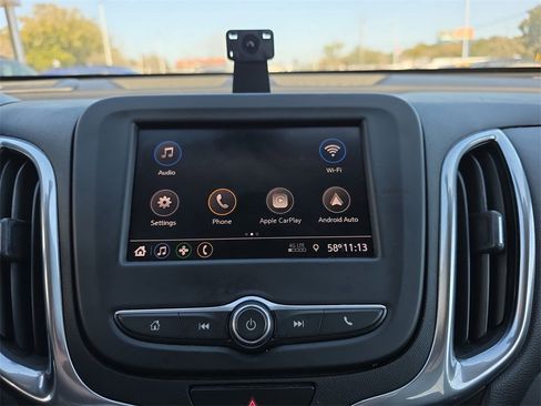 Used 2020 Chevrolet Equinox LT image 27